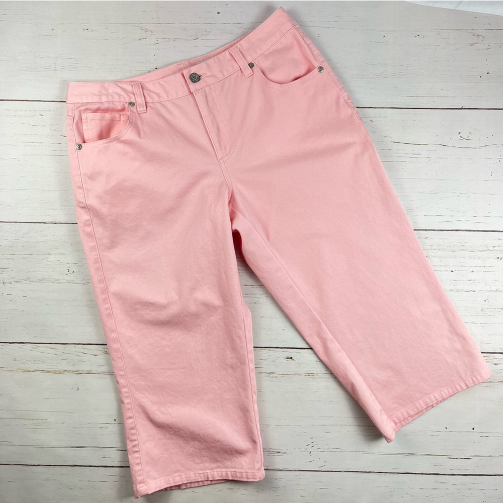 Sonoma Women's Soft Pink Capris